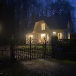 Nyaraló La Maison Du Gardien, Chateau De Lavenue *