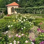 La Maison Du Gardien, Chateau De Lavenue 度假居 *