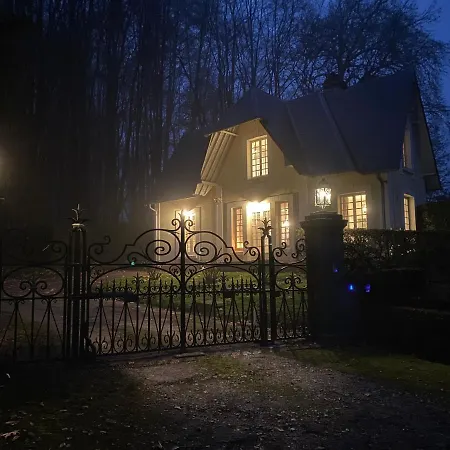 別荘 La Maison Du Gardien, Chateau De Lavenue *