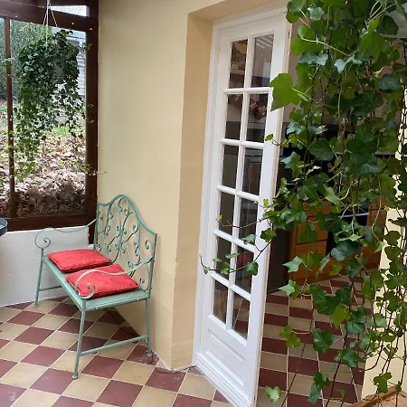La Maison Du Gardien, Chateau De Lavenue Casa vacanze