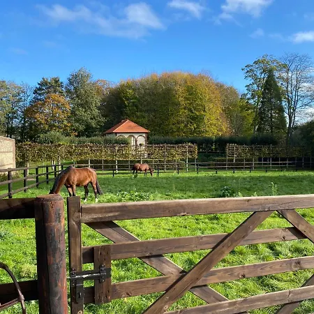 La Maison Du Gardien, Chateau De Lavenue Casa vacanze
