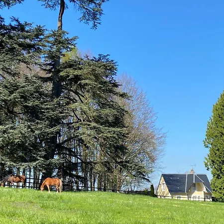 La Maison Du Gardien, Chateau De Lavenue 別荘 *