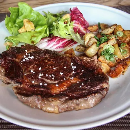 Casa vacanze La Maison Du Gardien, Chateau De Lavenue *