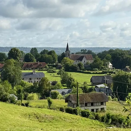 La Maison Du Gardien, Chateau De Lavenue * Pierrefitte-en-Auge