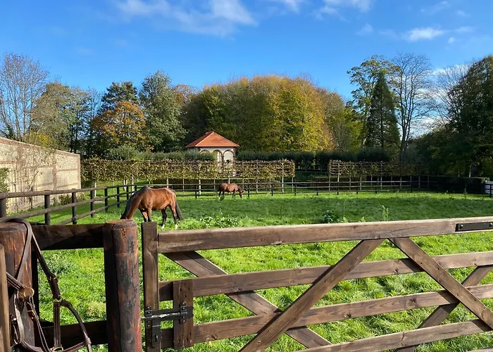 La Maison Du Gardien, Chateau De Lavenue Сasa de vacaciones