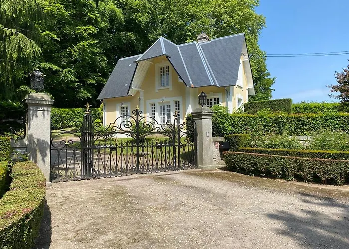Hébergement de vacances La Maison Du Gardien, Chateau De Lavenue Pierrefitte-en-Auge