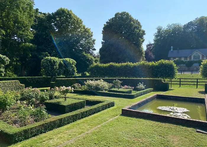La Maison Du Gardien, Chateau De Lavenue Сasa de vacaciones