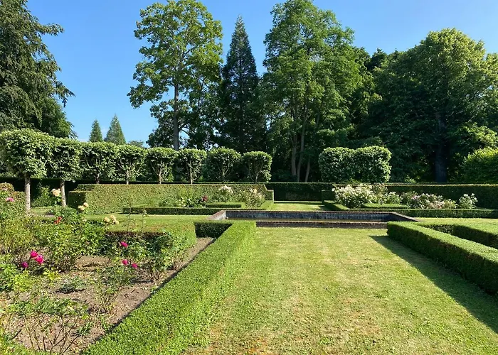 La Maison Du Gardien, Chateau De Lavenue * Pierrefitte-en-Auge
