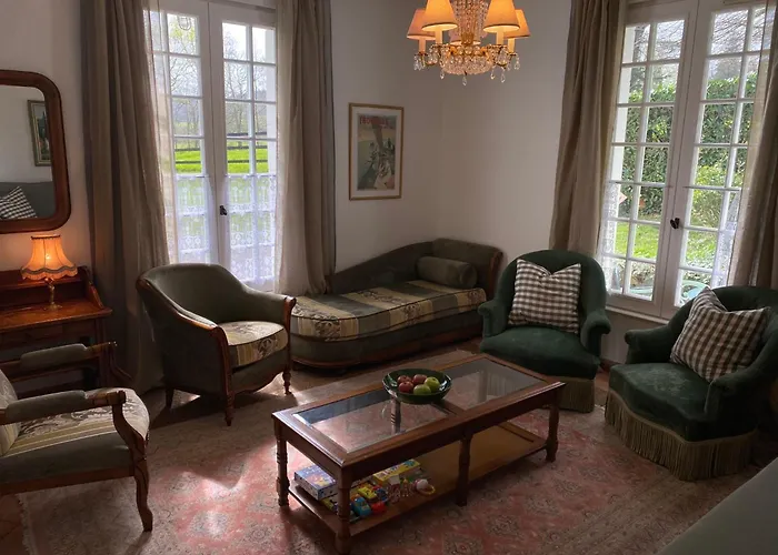 La Maison Du Gardien, Chateau De Lavenue Сasa de vacaciones