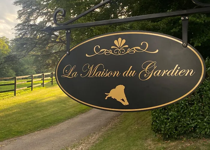 La Maison Du Gardien, Chateau De Lavenue * Pierrefitte-en-Auge