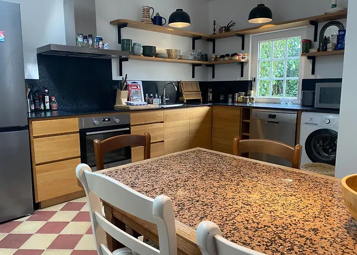 La Maison Du Gardien, Chateau De Lavenue Hébergement de vacances Pierrefitte-en-Auge